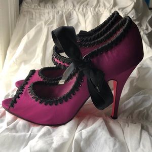 Betsey Johnson open toe pumps in fuschia